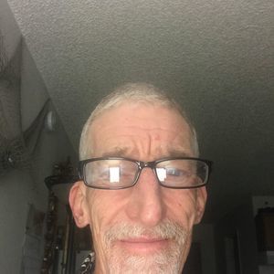 Meet your Posher, Larry